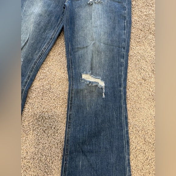 NWT Fashion Nova Road Tripper Ripped Stretch Flare Jeans, Blue, Sz 11 Tall - Picture 7 of 15